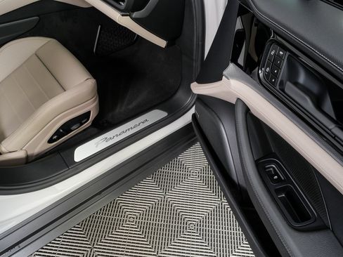 New 2026 Porsche Panamera RWD image 26