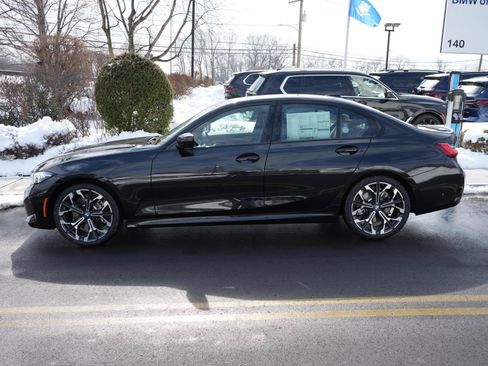 Used 2026 BMW 330i xDrive Sedan w/ M Sport Package AWD/4WD image 18