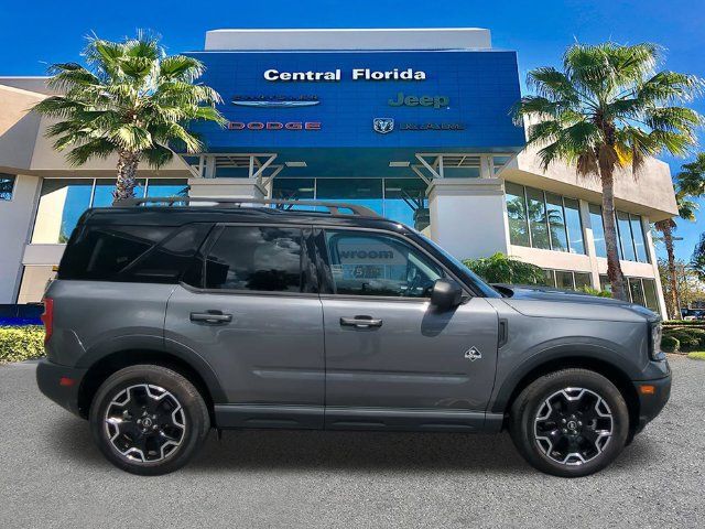 Used 2025 Ford Bronco Sport Outer Banks w/ Outer Banks Tech Package+ AWD/4WD image 4