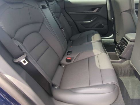 Used 2025 Porsche Taycan 4S image 21