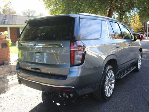 Used 2021 Chevrolet Tahoe Premier w/ Premium Package image 6