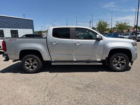 Used 2018 Chevrolet Colorado Z71 AWD/4WD image 6