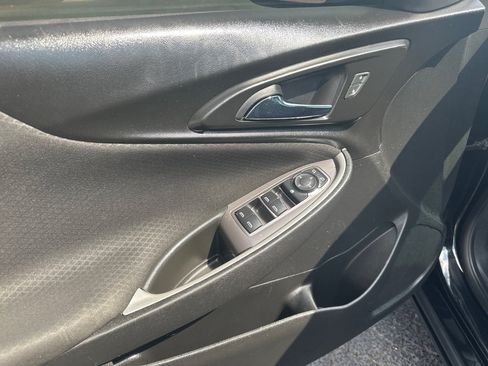 Used 2020 Chevrolet Malibu LS FWD image 17