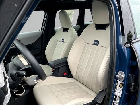 Used 2025 MINI Cooper S FWD image 20