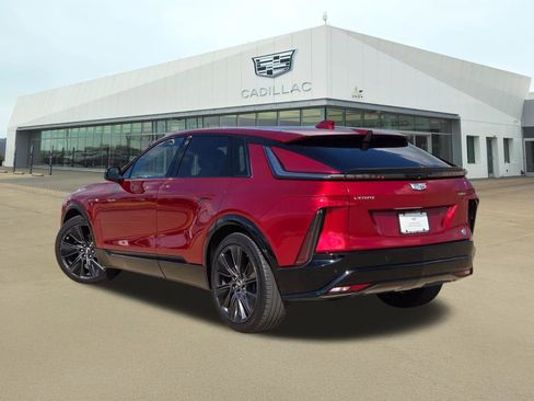 Used 2025 Cadillac Lyriq Sport w/ Nappa Leather Package RWD image 4