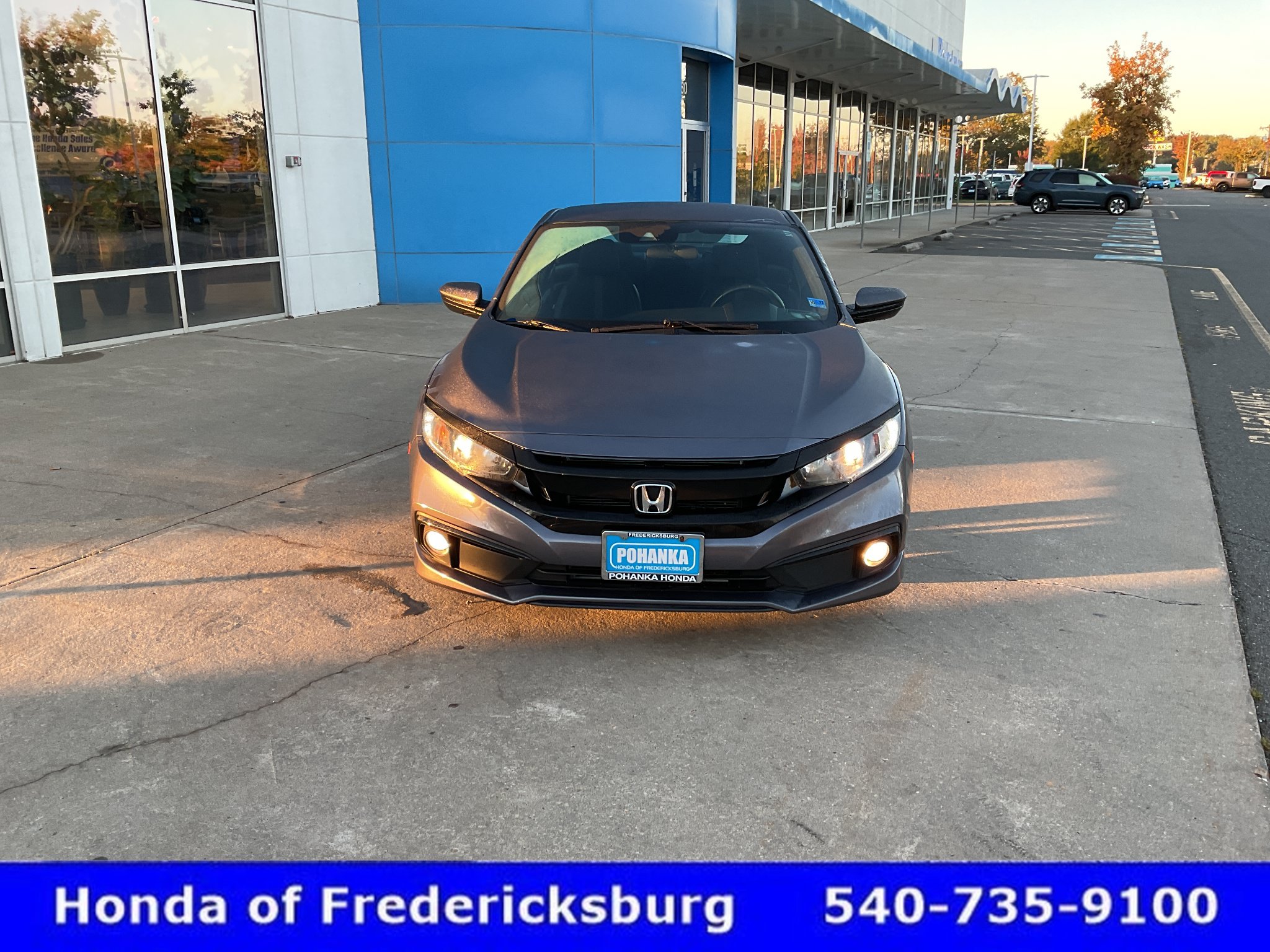 Used 2020 Honda Civic Sport image 9