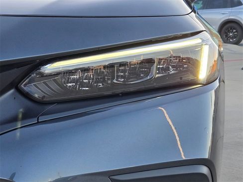 Used 2023 Honda Civic LX image 30