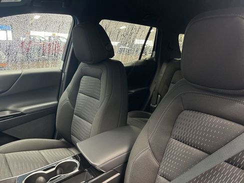 New 2026 Chevrolet Equinox LT w/ Midnight Edition AWD/4WD image 21