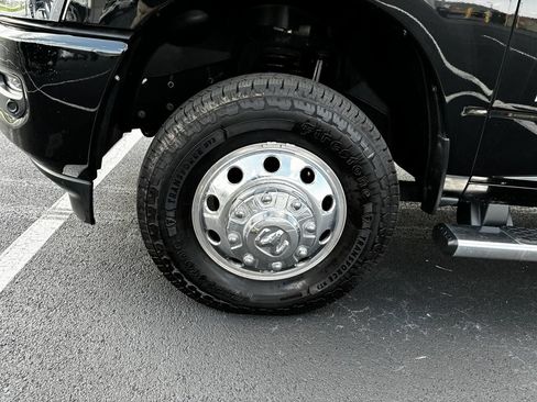 Used 2023 RAM 3500 Laramie AWD/4WD image 7