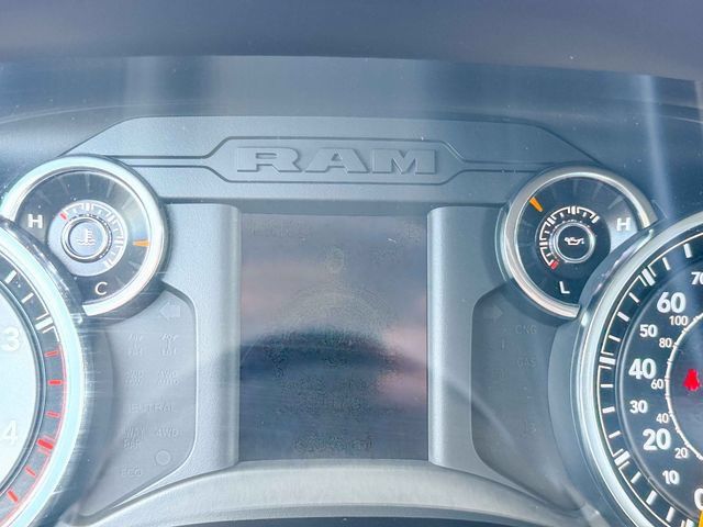 Used 2022 RAM 2500 Tradesman w/ Chrome Appearance Group RWD image 21