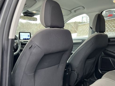 Certified 2022 Ford Escape SE w/ SE Sport Appearance Package image 29