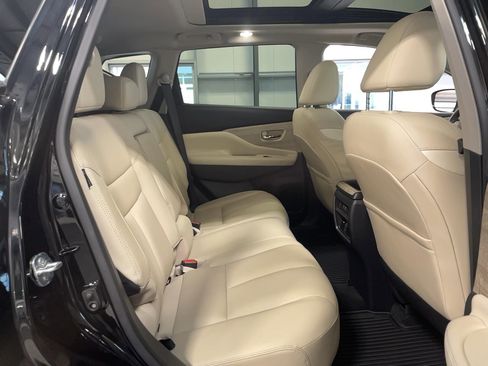 Used 2024 Nissan Murano SL image 24