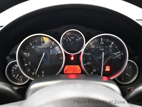 Used 2006 MAZDA MX-5 Miata Sport w/ Suspension Pkg RWD image 16