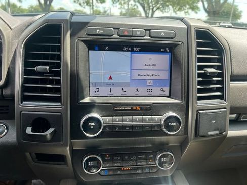 Used 2019 Ford Expedition XLT w/ Equipment Group 202A RWD image 7