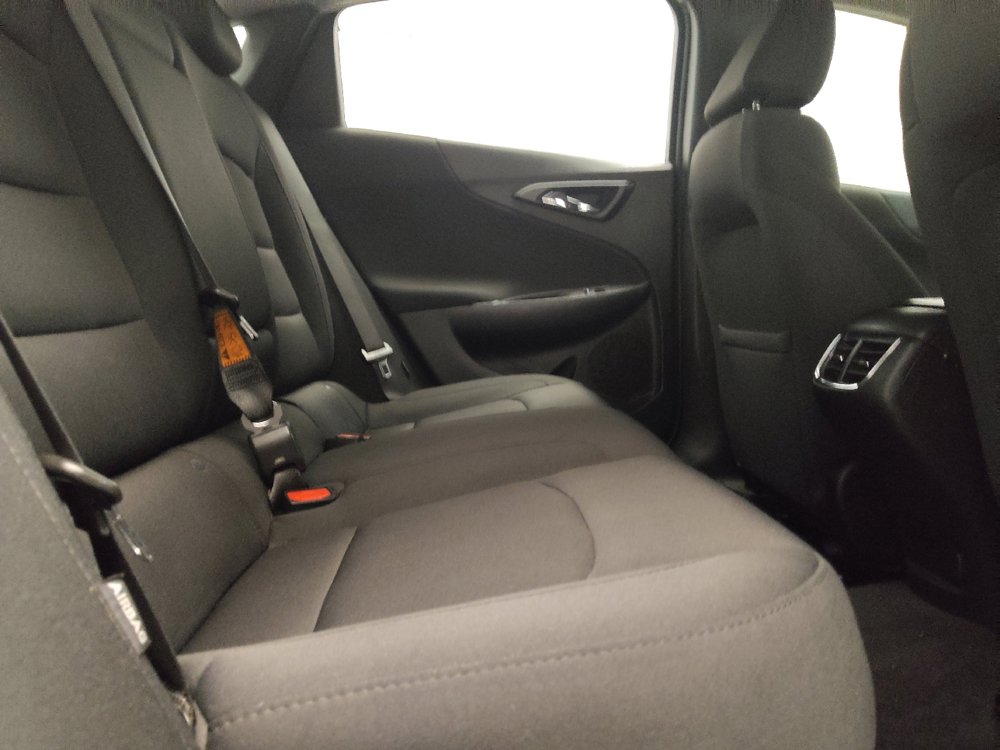 Used 2022 Chevrolet Malibu LT FWD image 19