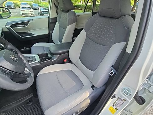 Used 2023 Toyota RAV4 XLE w/ Convenience Package AWD/4WD image 14