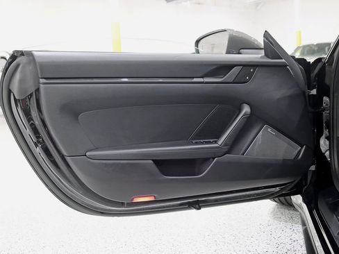 Used 2023 Porsche 911 Carrera T RWD image 36