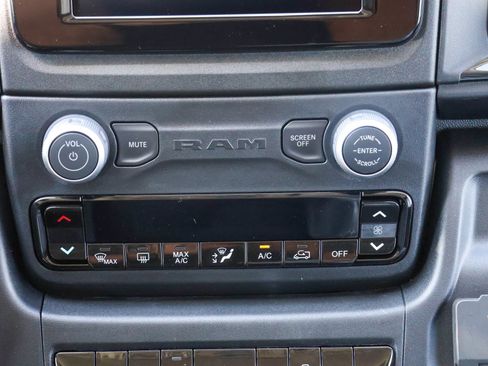 New 2026 RAM ProMaster 2500 w/ Convenience Group FWD image 17