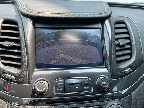 Used 2014 Chevrolet Impala LT FWD image 18