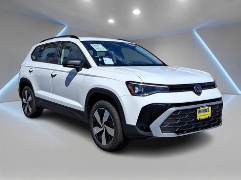 New 2026 Volkswagen Taos S AWD/4WD image 1