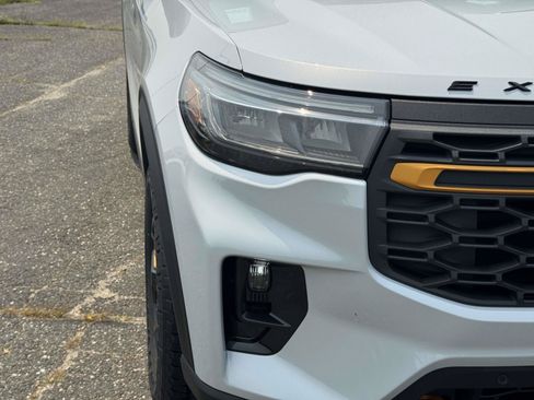 New 2026 Ford Explorer Tremor AWD/4WD image 7