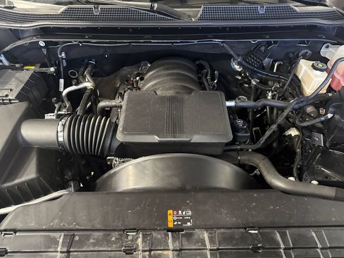 Used 2022 Chevrolet Silverado 2500 Custom w/ Custom Value Package AWD/4WD image 83