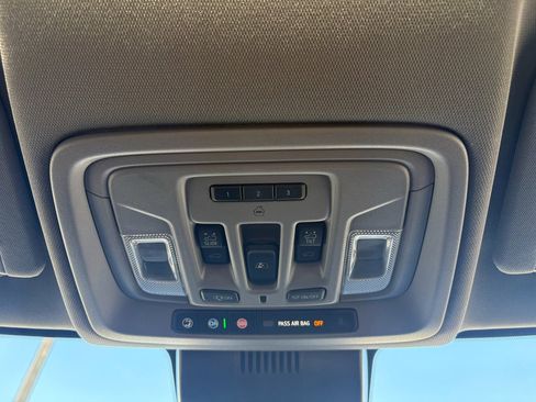 Used 2024 GMC Sierra 1500 Denali image 31