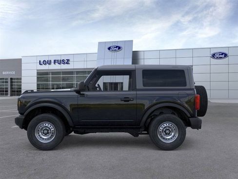 New 2025 Ford Bronco 2-Door image 4