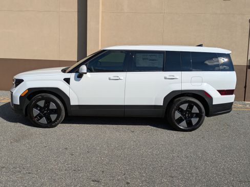 New 2026 Hyundai Santa Fe SE image 9