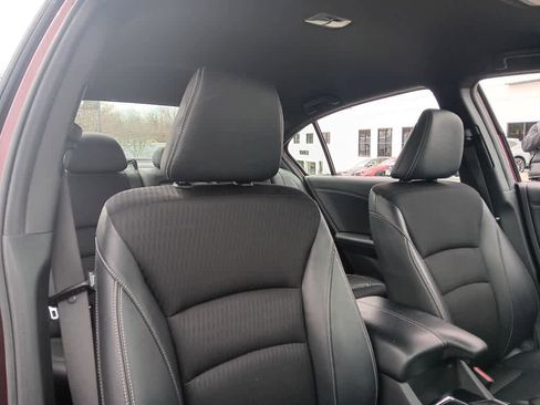 Used 2016 Honda Accord Sport image 12