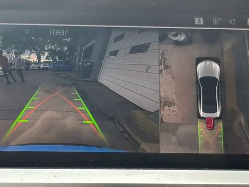 Used 2022 BMW M4 xDrive Competition w/ M Driver's Package AWD/4WD image 15