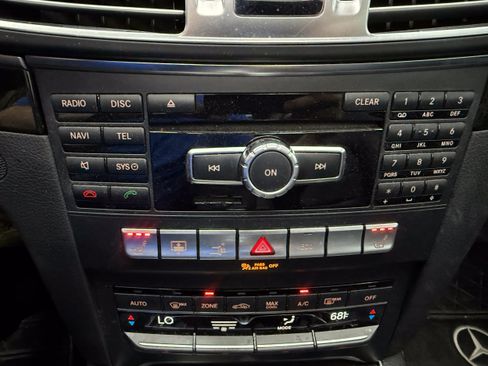Used 2015 Mercedes-Benz E 400 4MATIC Coupe image 15