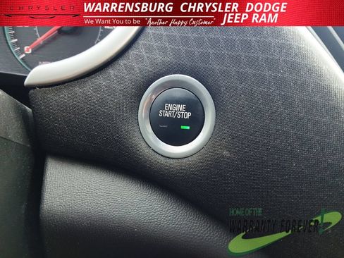 Used 2024 Chevrolet Malibu LT FWD image 29