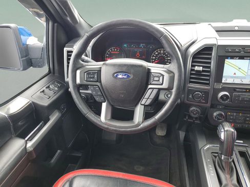 Used 2018 Ford F150 Lariat w/ Equipment Group 502A Luxury image 10