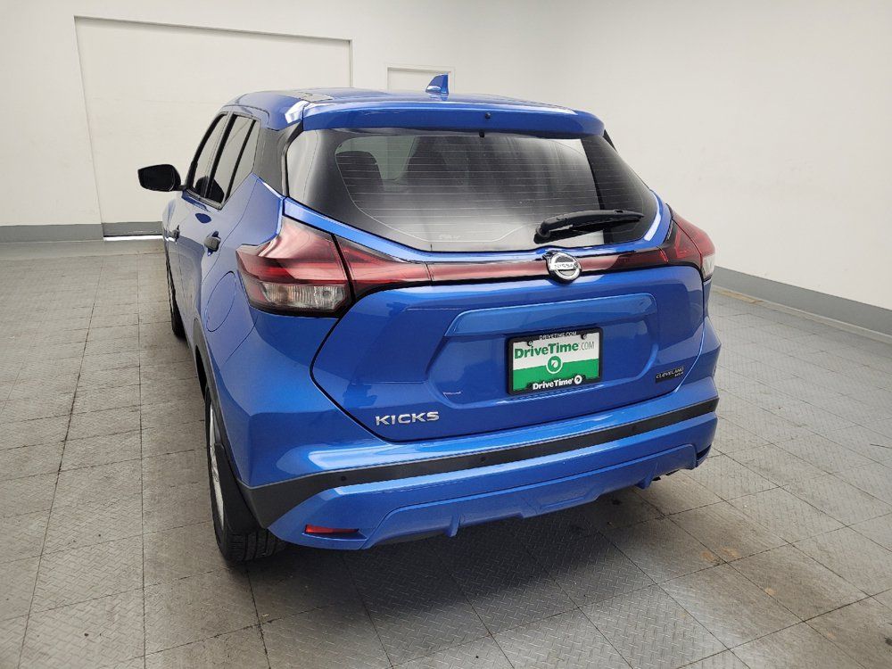 Used 2021 Nissan Kicks S FWD image 6