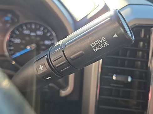 Used 2021 Ford F250 Lariat image 25