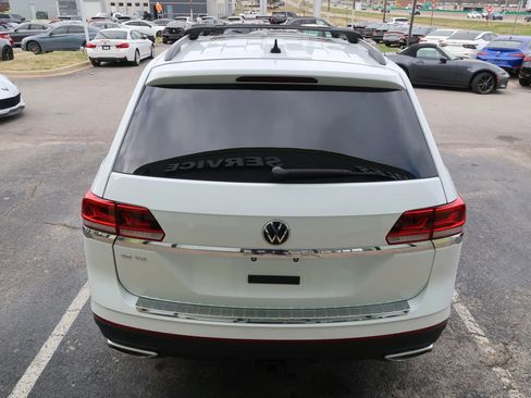 Used 2022 Volkswagen Atlas SE image 11