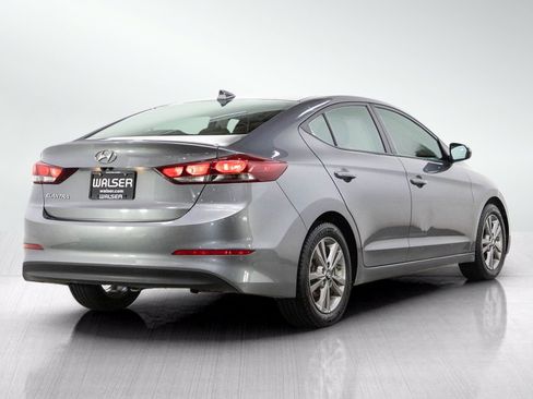 Used 2018 Hyundai Elantra SEL w/ Cargo Package FWD image 5