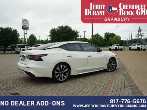 Used 2023 Nissan Maxima Platinum w/ Sport Mat Group FWD image 7