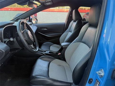 Used 2019 Toyota Corolla XSE image 26