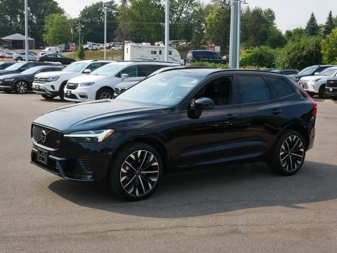 Certified 2026 Volvo XC60 B5 Ultra w/ Protection Package Premier AWD/4WD image 3