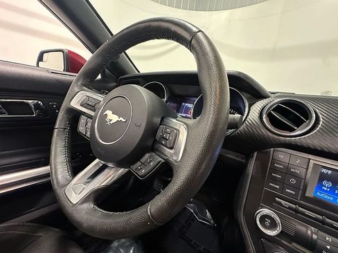 Used 2015 Ford Mustang Convertible w/ Equipment Group 051A RWD image 59