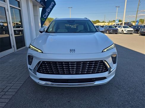 New 2026 Buick Envision Avenir image 2