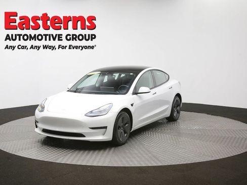 Used 2023 Tesla Model 3 Standard Range image 71