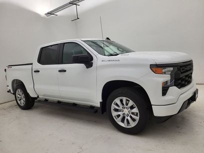 New 2025 Chevrolet Silverado 1500 Custom