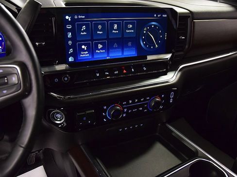 Used 2024 Chevrolet Silverado 2500 High Country w/ Z71 Off-Road Package AWD/4WD image 25