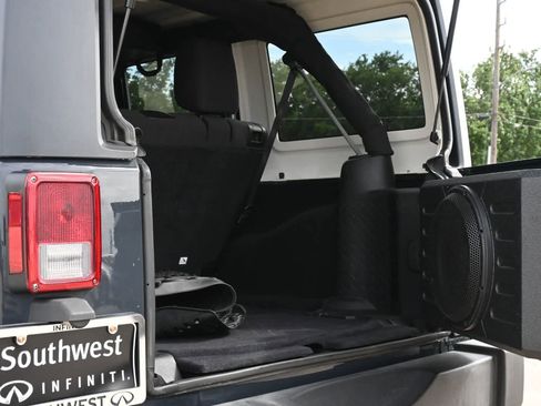 Used 2016 Jeep Wrangler Unlimited Sport w/ Quick Order Package 24S AWD/4WD image 20