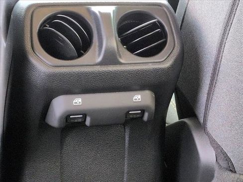 Used 2024 Jeep Wrangler Sport S w/ Convenience Group image 9