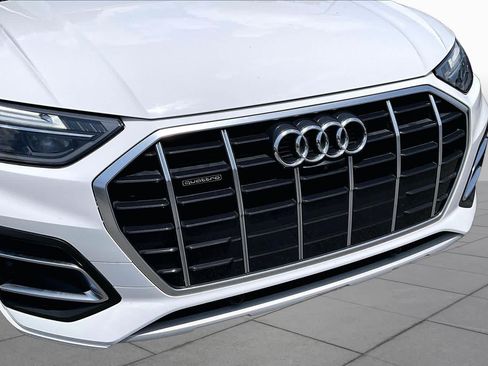 Used 2021 Audi Q5 2.0T Premium Plus w/ Premium Plus Package AWD/4WD image 30
