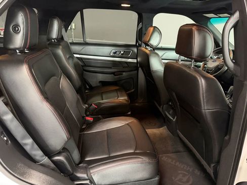 Used 2017 Ford Explorer Sport AWD/4WD image 18